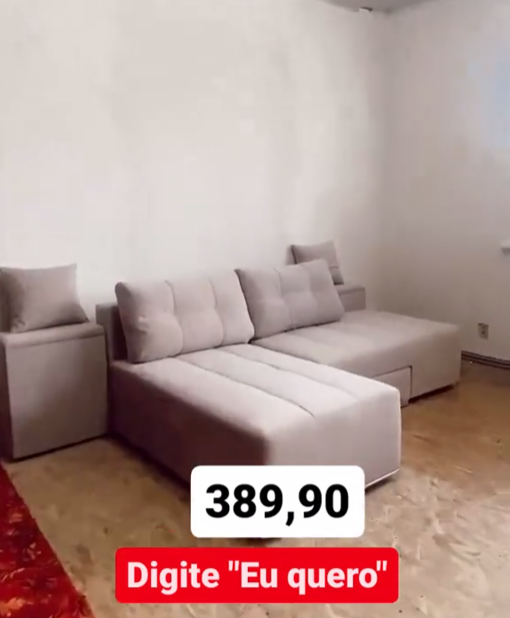 SOFÁ COM CHAISE 4 LUGARES